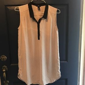 Beige and black tunic